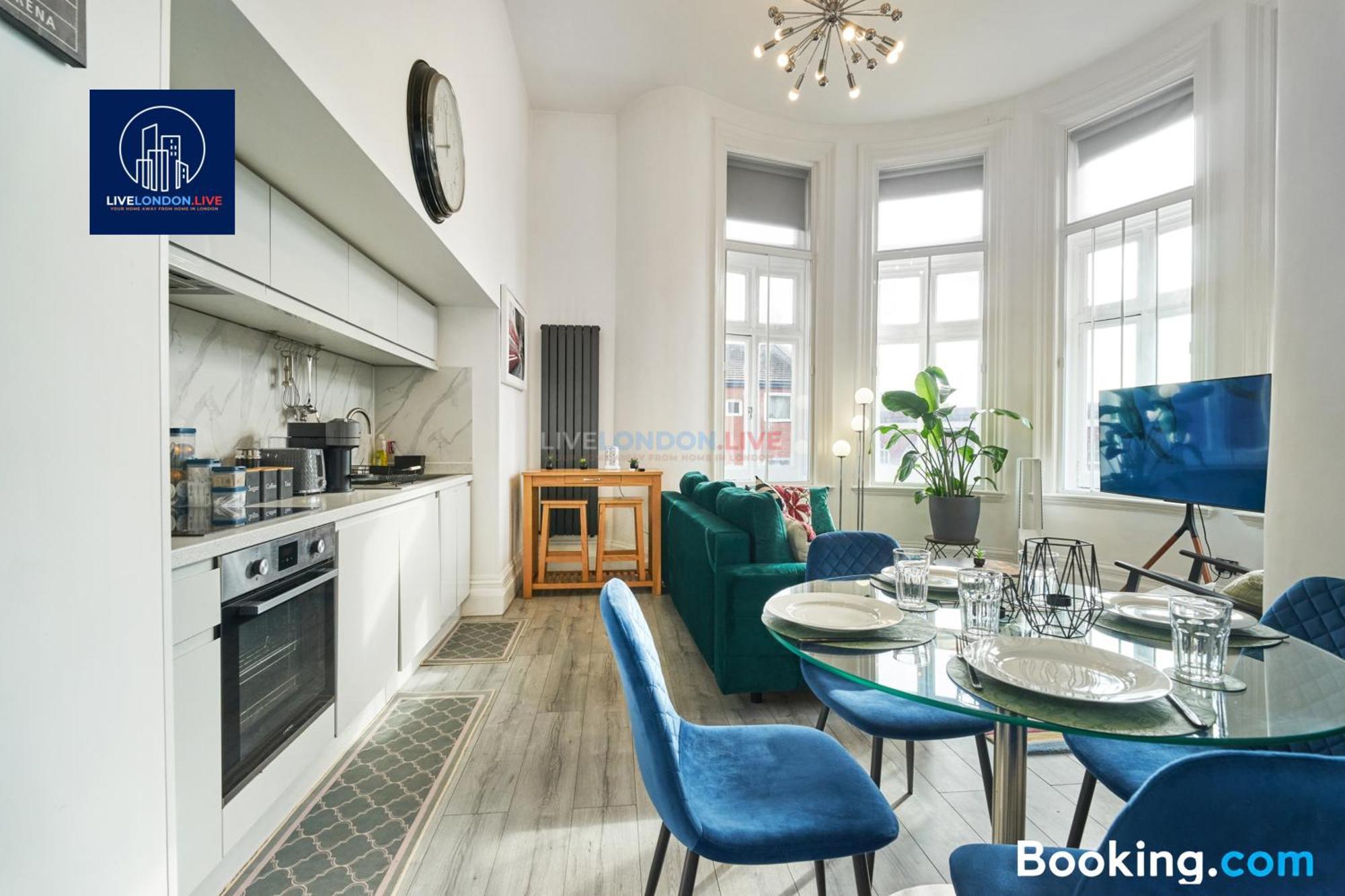 Last-Minute Specials L Sleeps Up To 4 Guests L One-Bedroom Apartment With King Bed And High Ceilings Near Camden By Live London Short Lets & Serviced Accommodation المظهر الخارجي الصورة